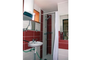 Tsjechië Chata Červený Kostelec, Exterieur